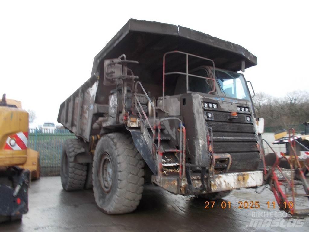 CAT 775G Твърди самосвали
