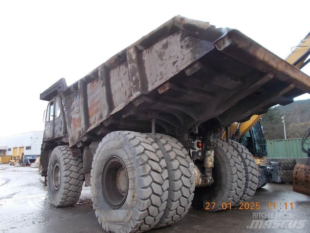CAT 775G Твърди самосвали
