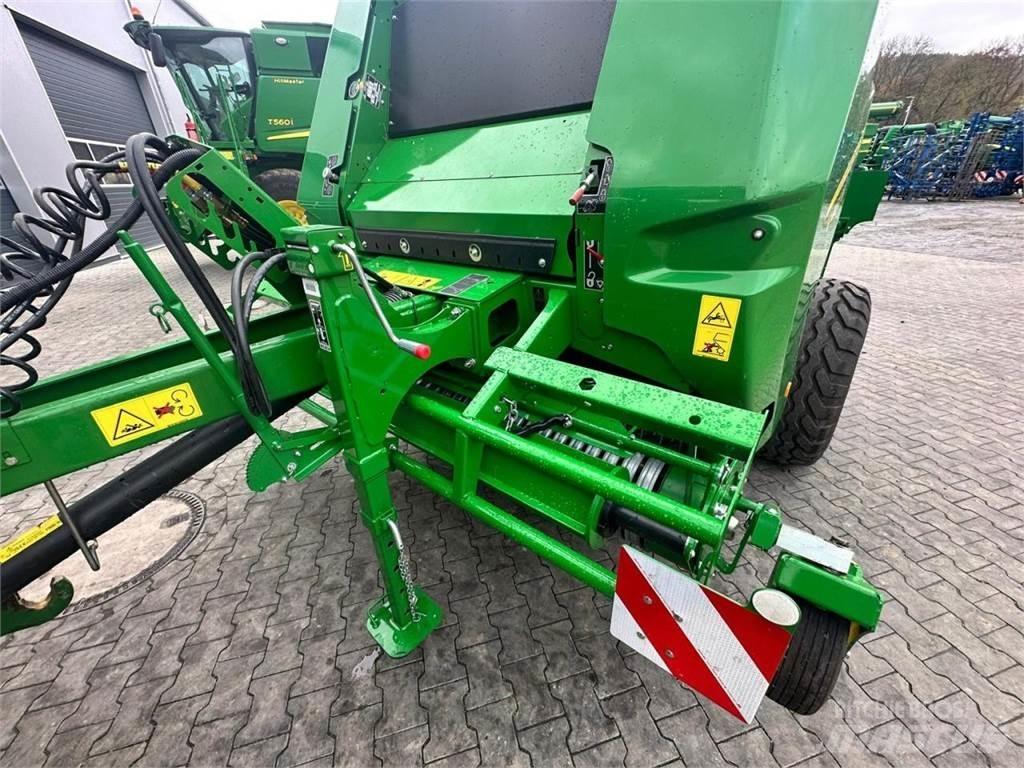 John Deere V461M Сламопреси за кръгли бали
