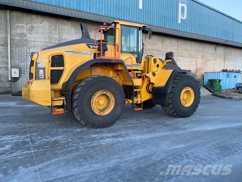 Volvo L 220 H Колесни товарачи