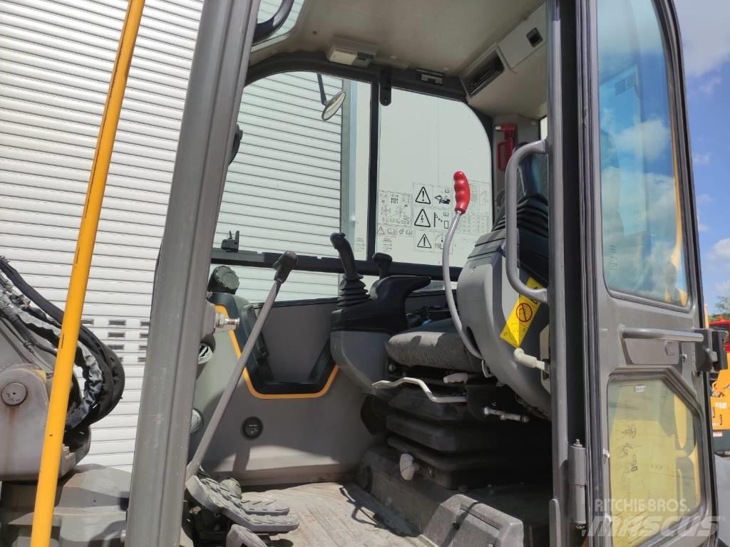 Volvo ECR 88 D Средни екскаватори 7т - 12т