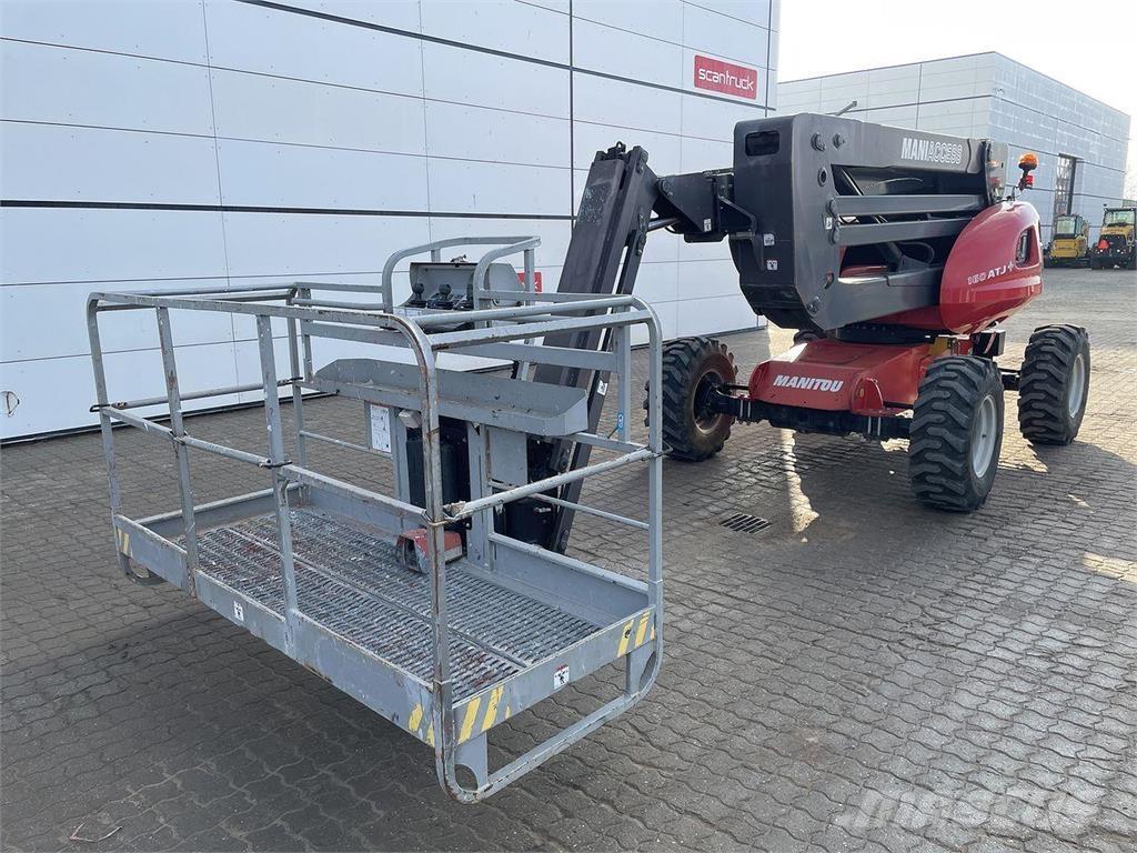 Manitou 160ATJ+ RC Съчленени стрелови подемници
