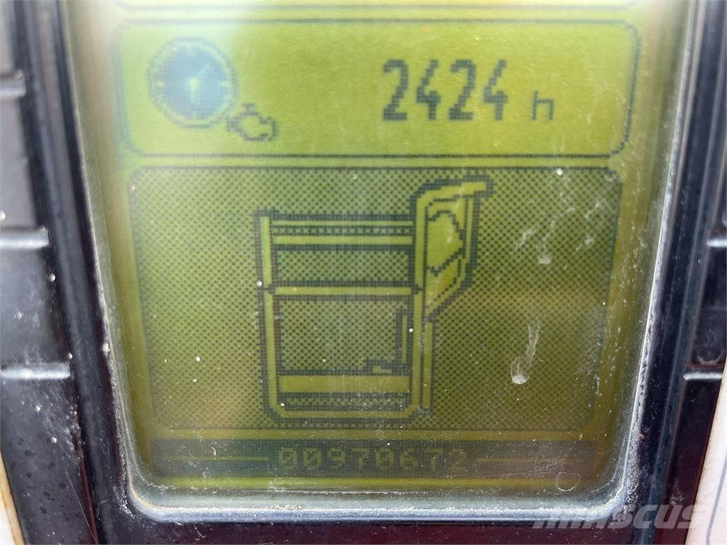 Manitou 160ATJ+ RC Съчленени стрелови подемници