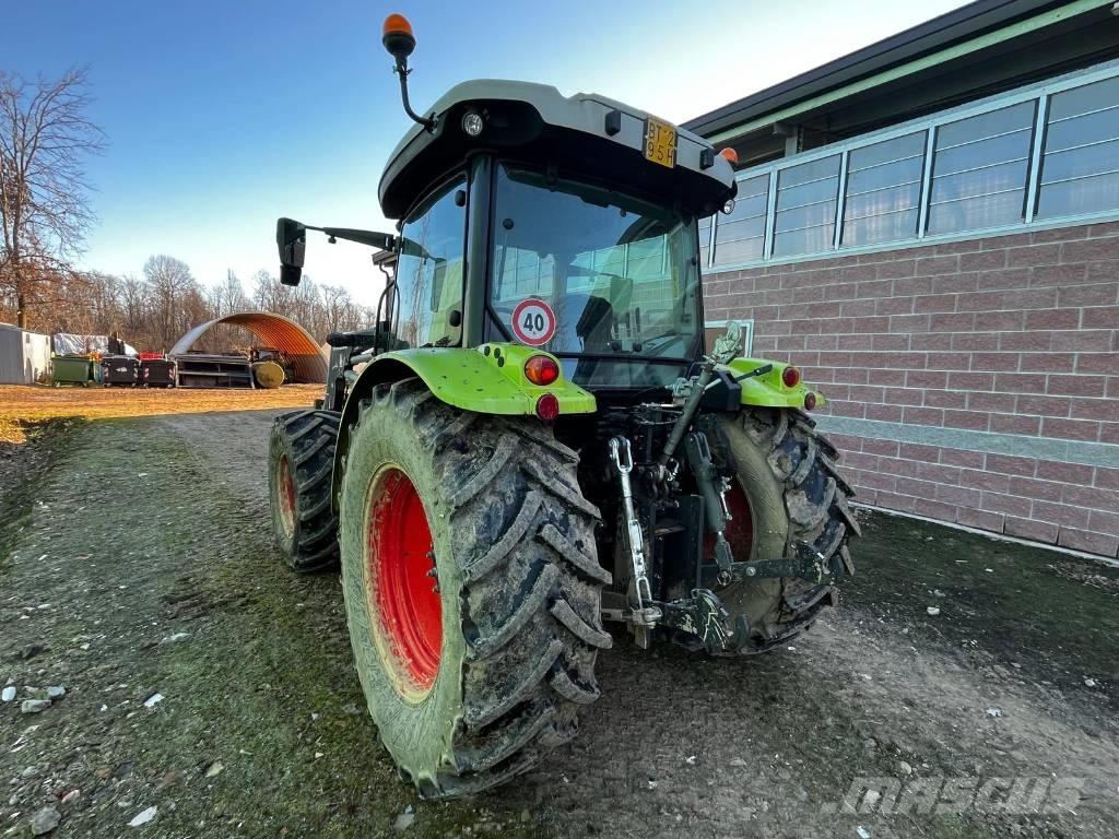 CLAAS Atos 350 Трактори