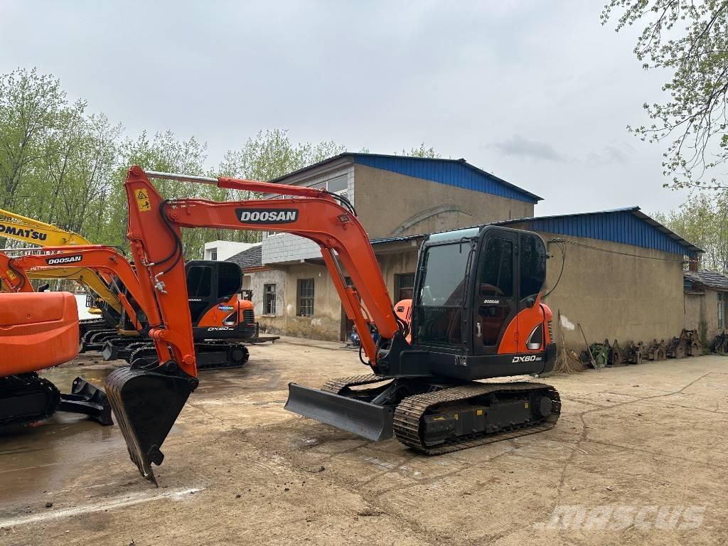 Doosan DX60 Верижен екскаватор