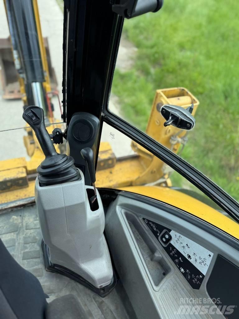 CAT 432 E Товарач със заден ексватор