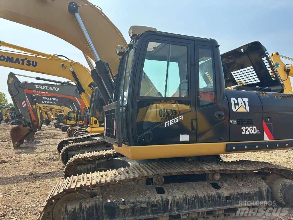 CAT 326 Верижен екскаватор