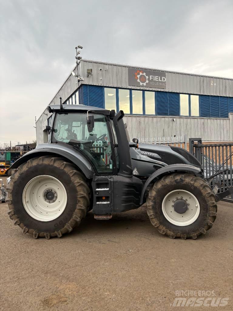 Valtra T 254 Трактори