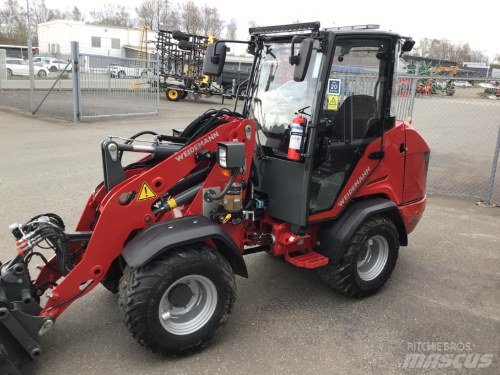 Weidemann 1390 Многофункционални товарачи