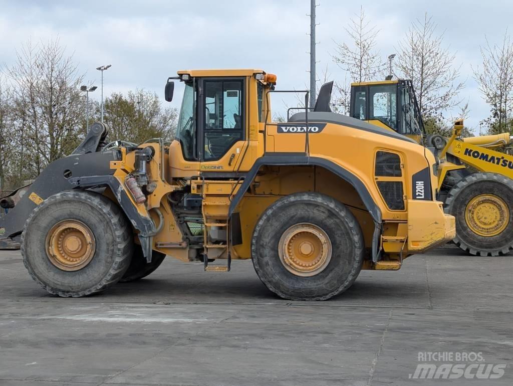 Volvo L 220 H Колесни товарачи