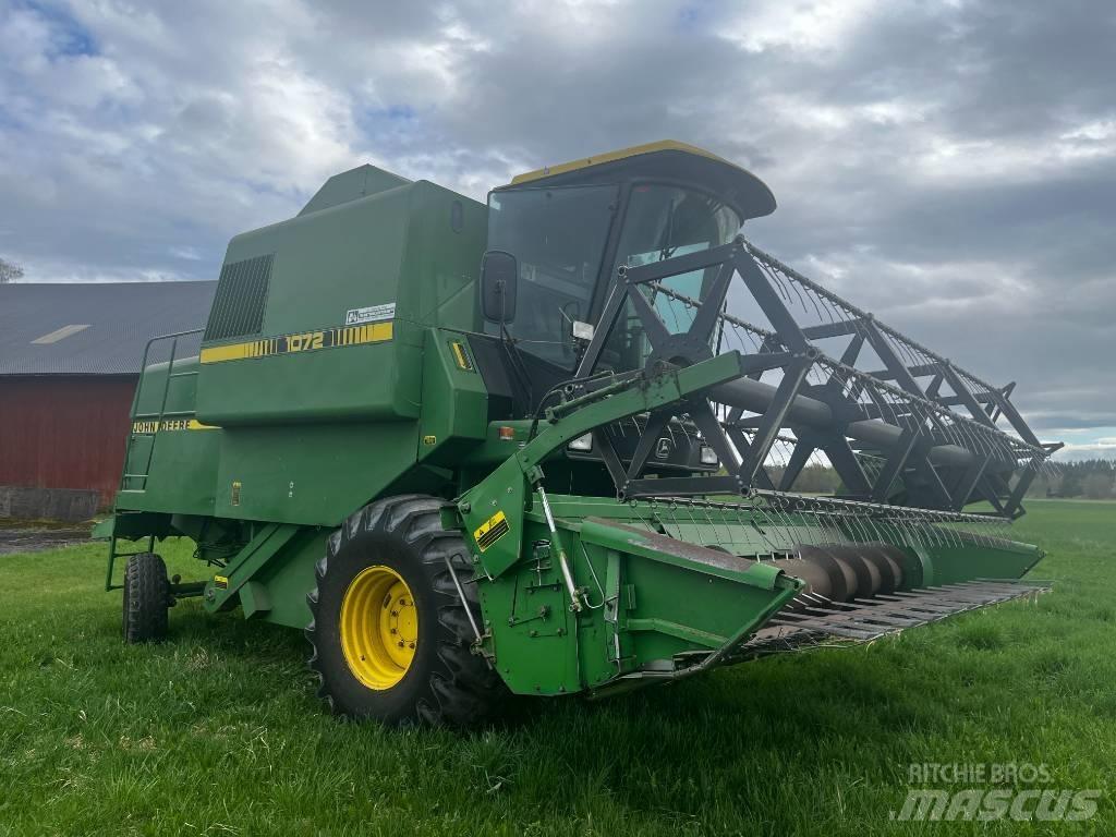 John Deere 1072 Комбайни