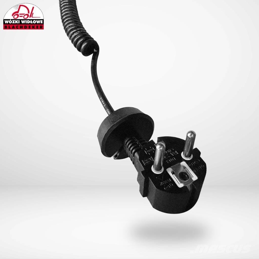 EP DS3-15 Колички високоповдигачи с теглич