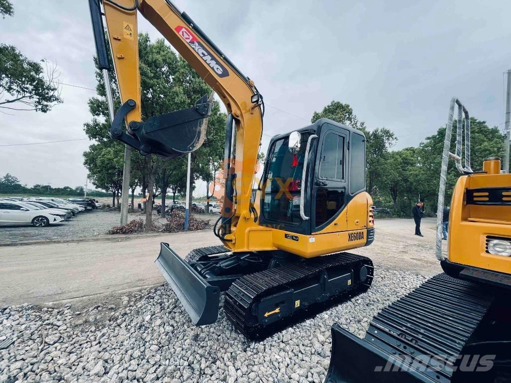 XCMG XE60DA Верижен екскаватор