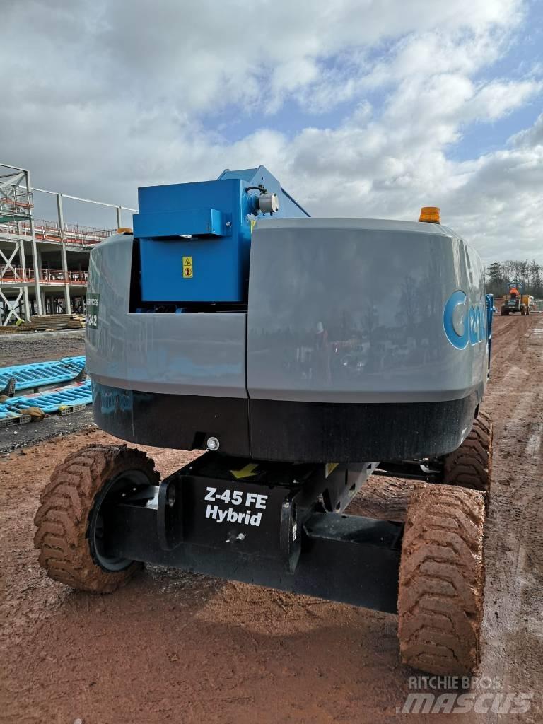 Genie Z 45/25 FE Съчленени стрелови подемници