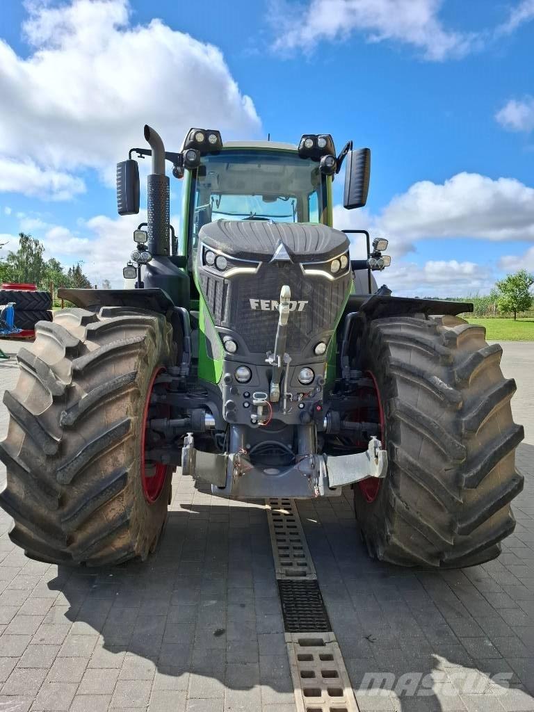 Fendt 942 Vario Трактори