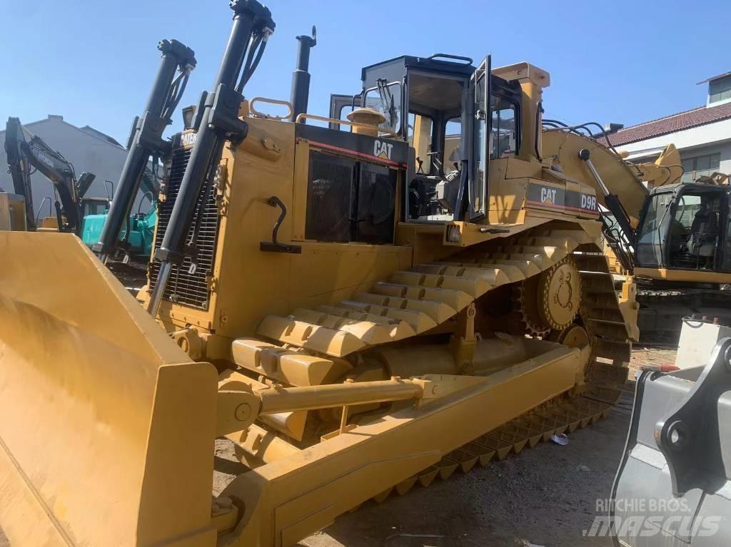 CAT D9R Верижни булдозери

