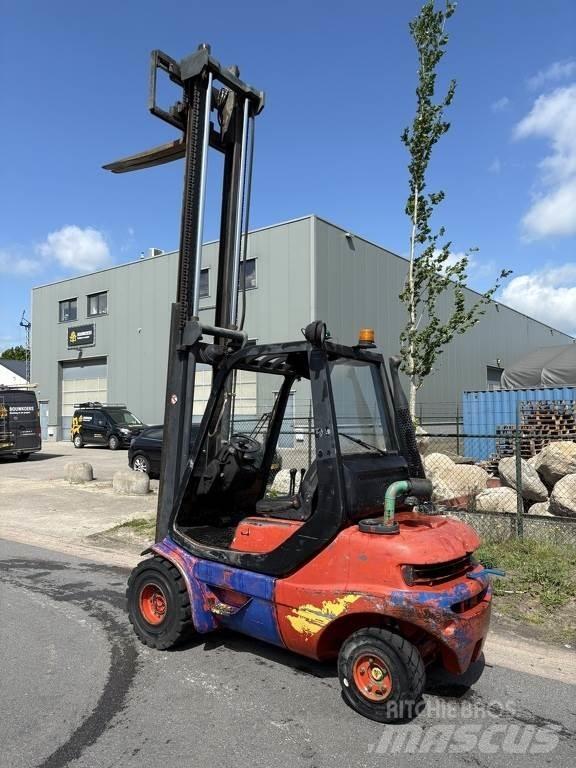 Linde h 30 d Дизелови камиони