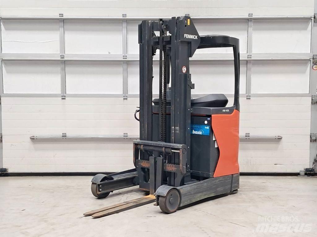 Linde R14-01 Ретрак/ Високоповдигач с изместване на вилката напред