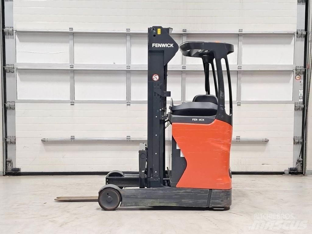 Linde R14-01 Ретрак/ Високоповдигач с изместване на вилката напред