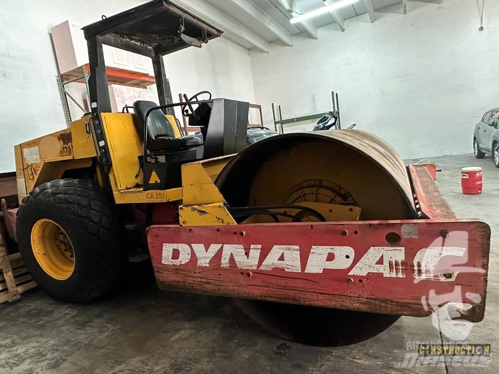 Dynapac CA 251 D Еднобарабанни ролки
