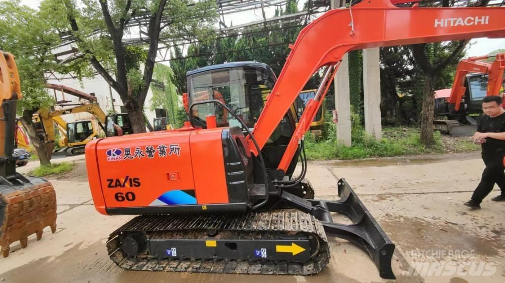 Hitachi ZX 60 Мини екскаватори < 7 т
