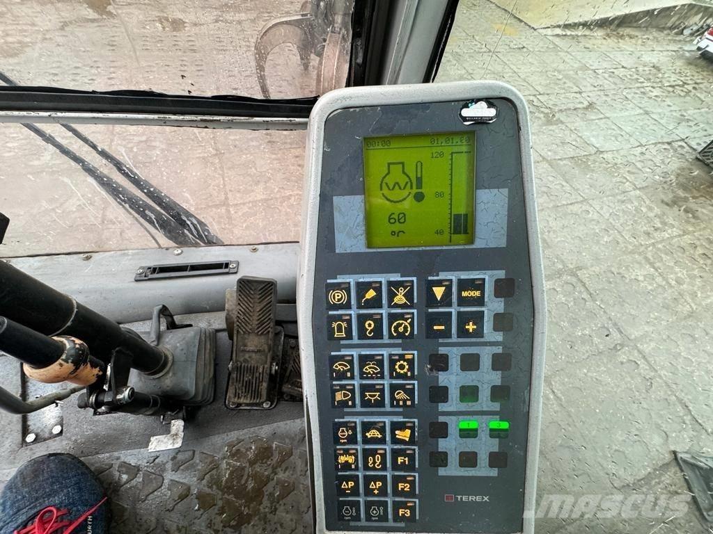 Atlas TEREX 1705 MI Товарач със заден ексватор