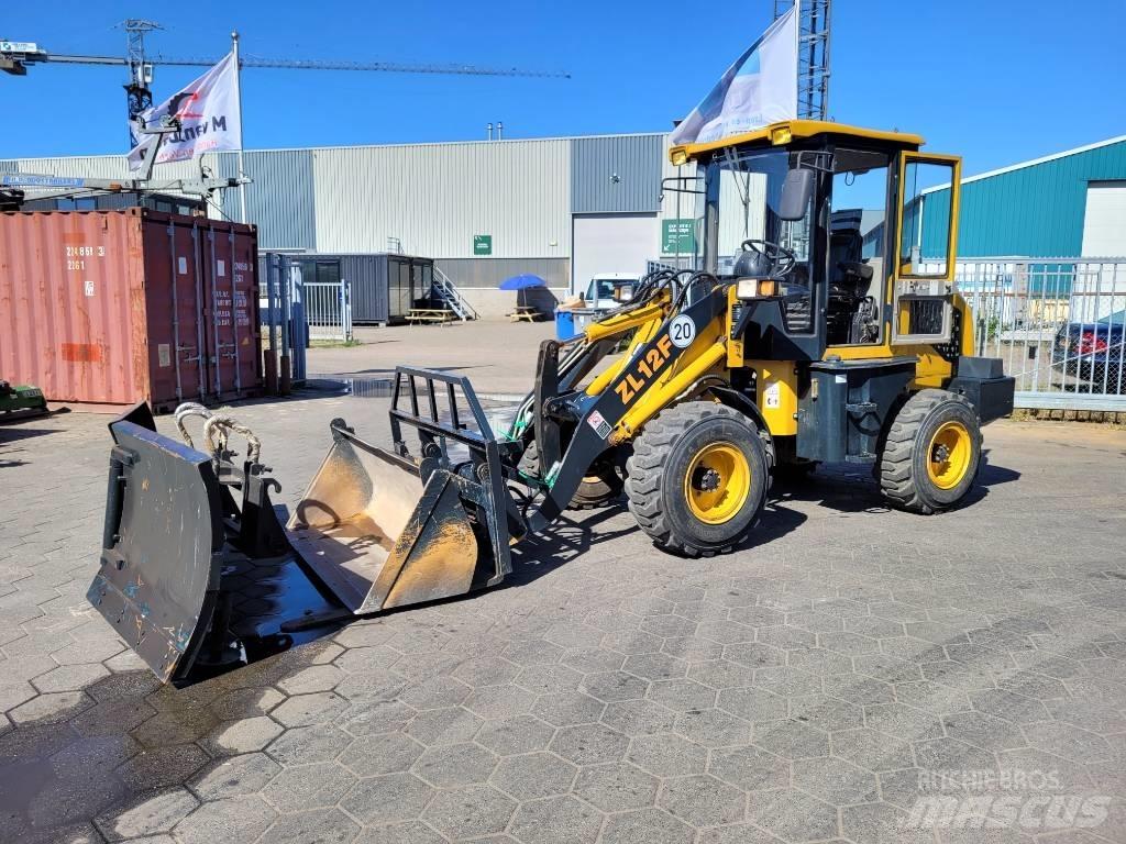 Hytec ZL 12 F Колесни товарачи