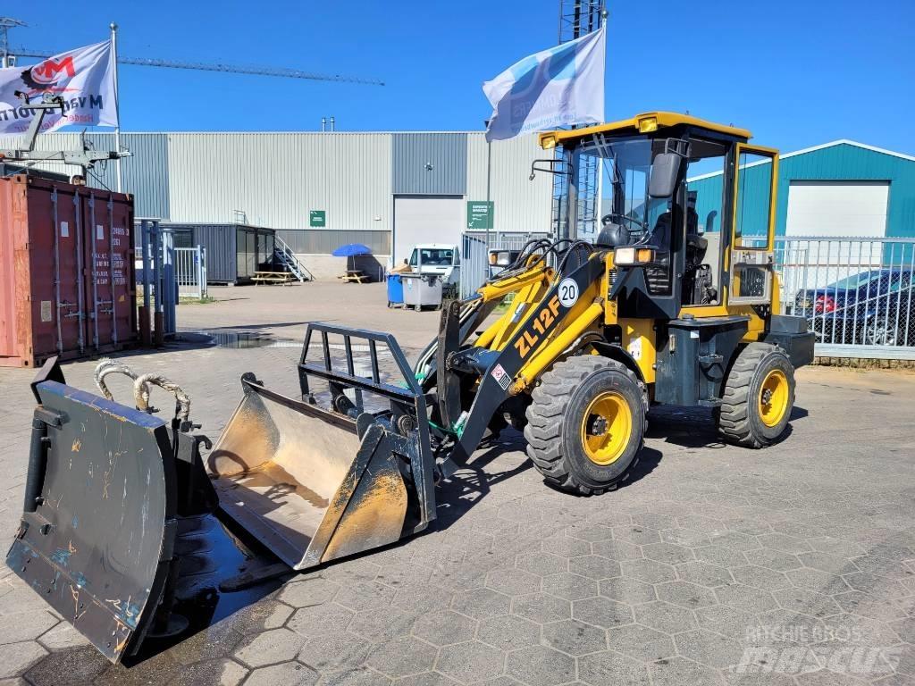 Hytec ZL 12 F Колесни товарачи