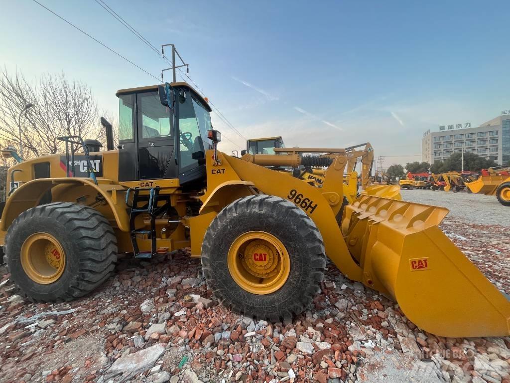 CAT 966H Колесни товарачи
