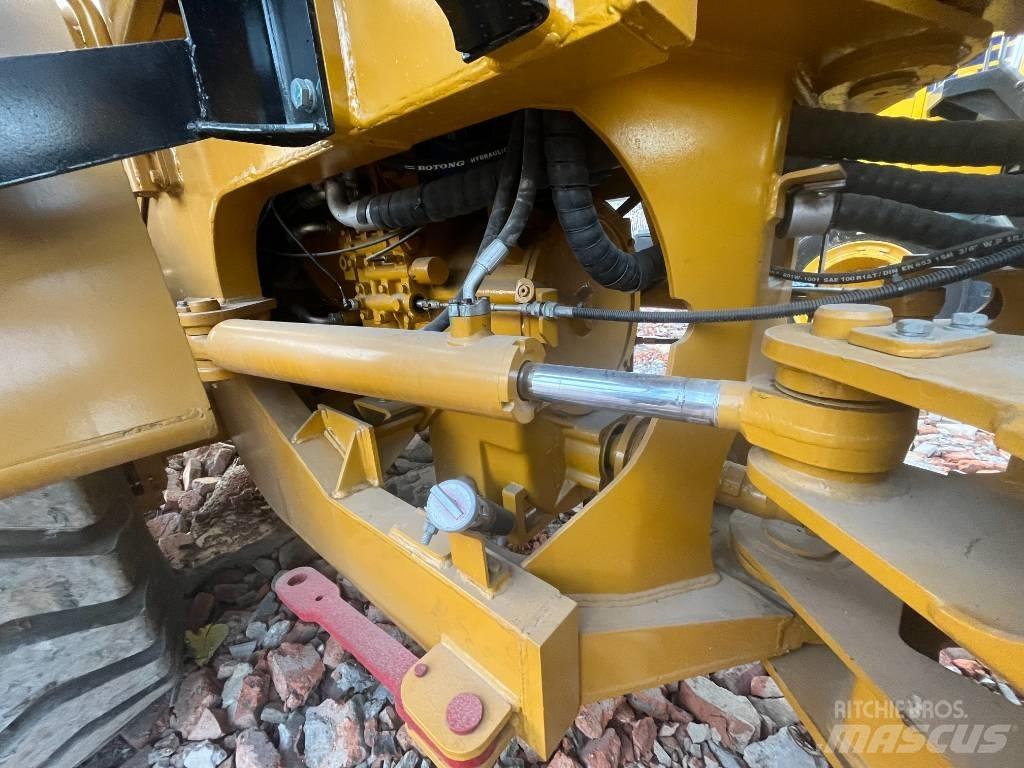 CAT 966H Колесни товарачи