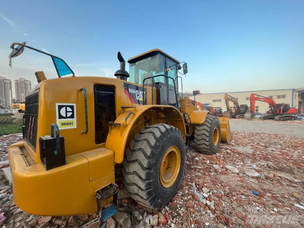 CAT 966H Колесни товарачи