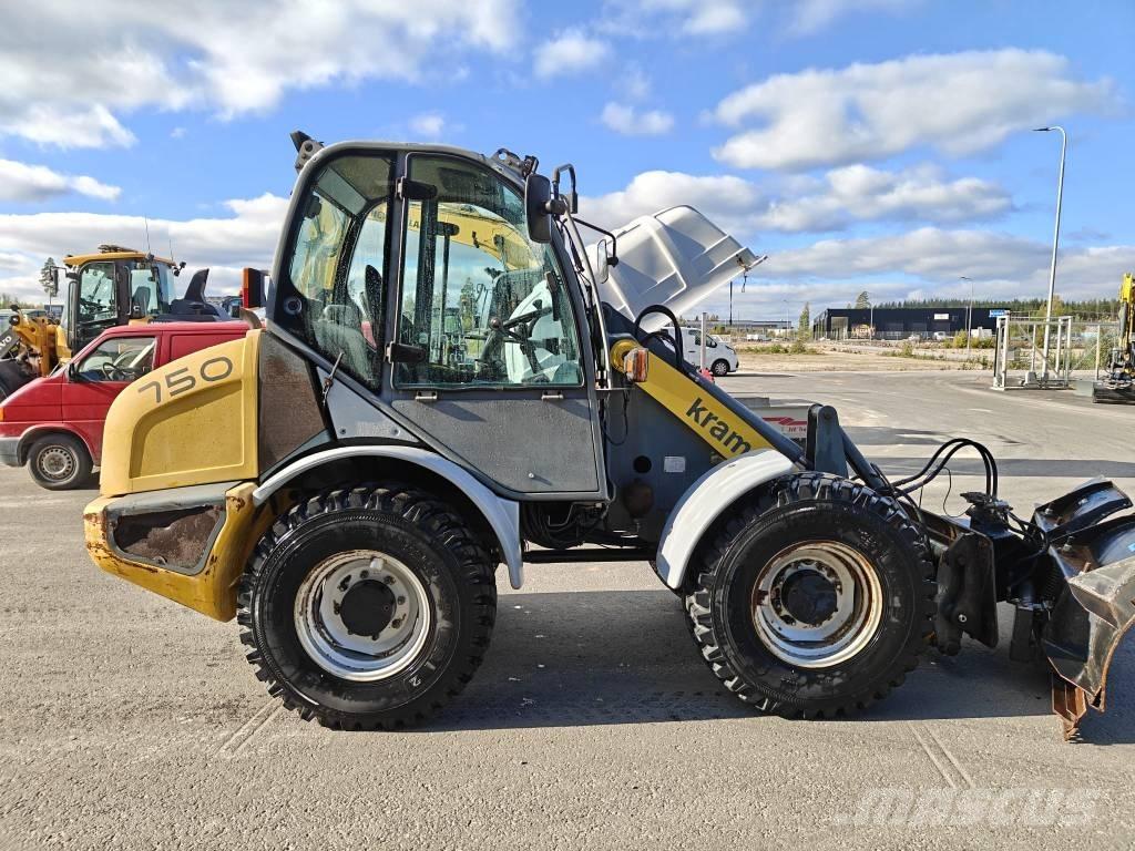 Kramer-allrad 750 Колесни товарачи