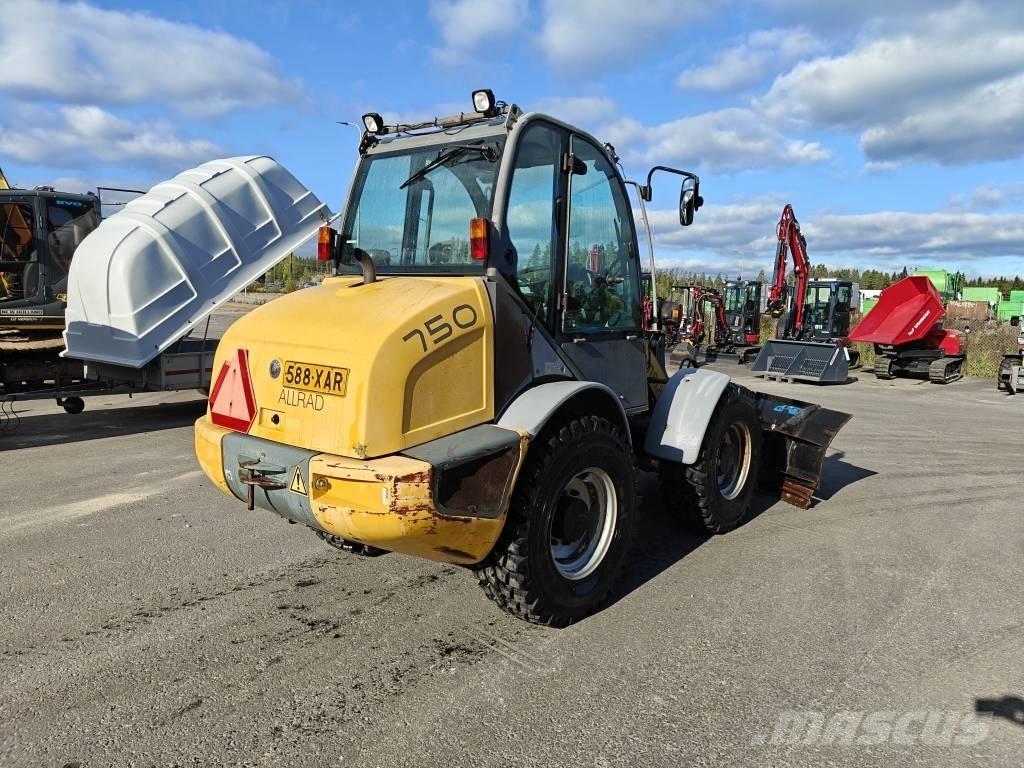Kramer-allrad 750 Колесни товарачи
