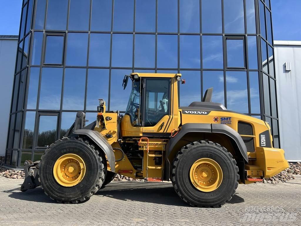 Volvo L120H Колесни товарачи