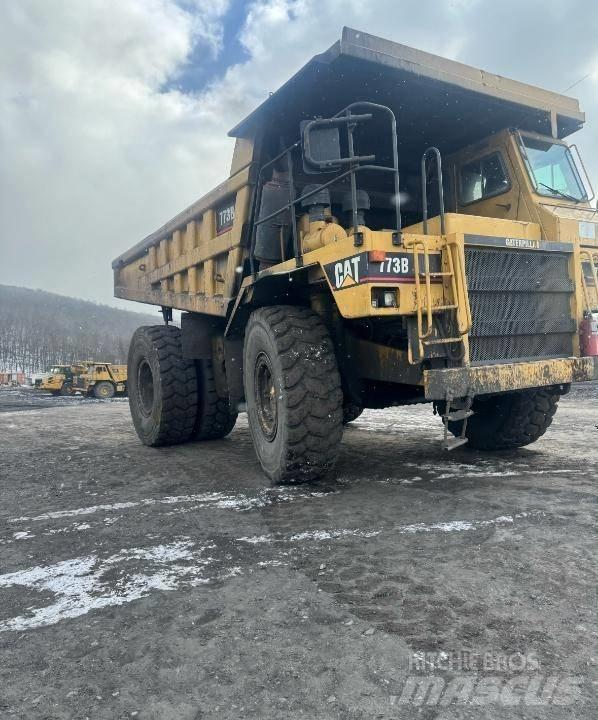 CAT 773B Дъмпери/моторни превозни средства