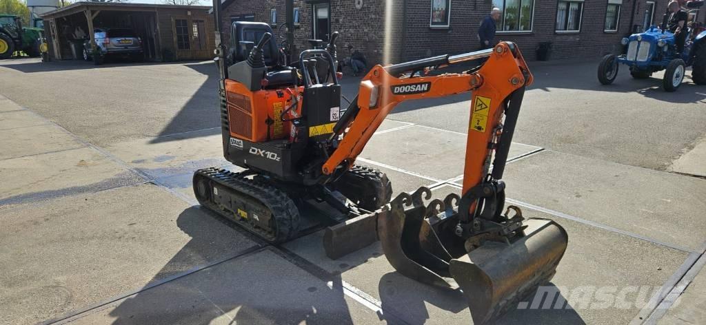 Doosan DX 10 Z Мини екскаватори < 7 т