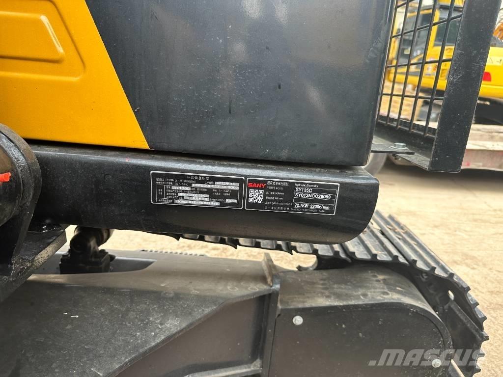 Sany SY 135 C Средни екскаватори 7т - 12т