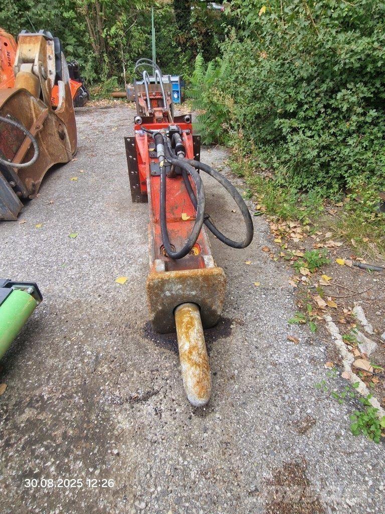 Rammer R25P Чукове/Раздробители
