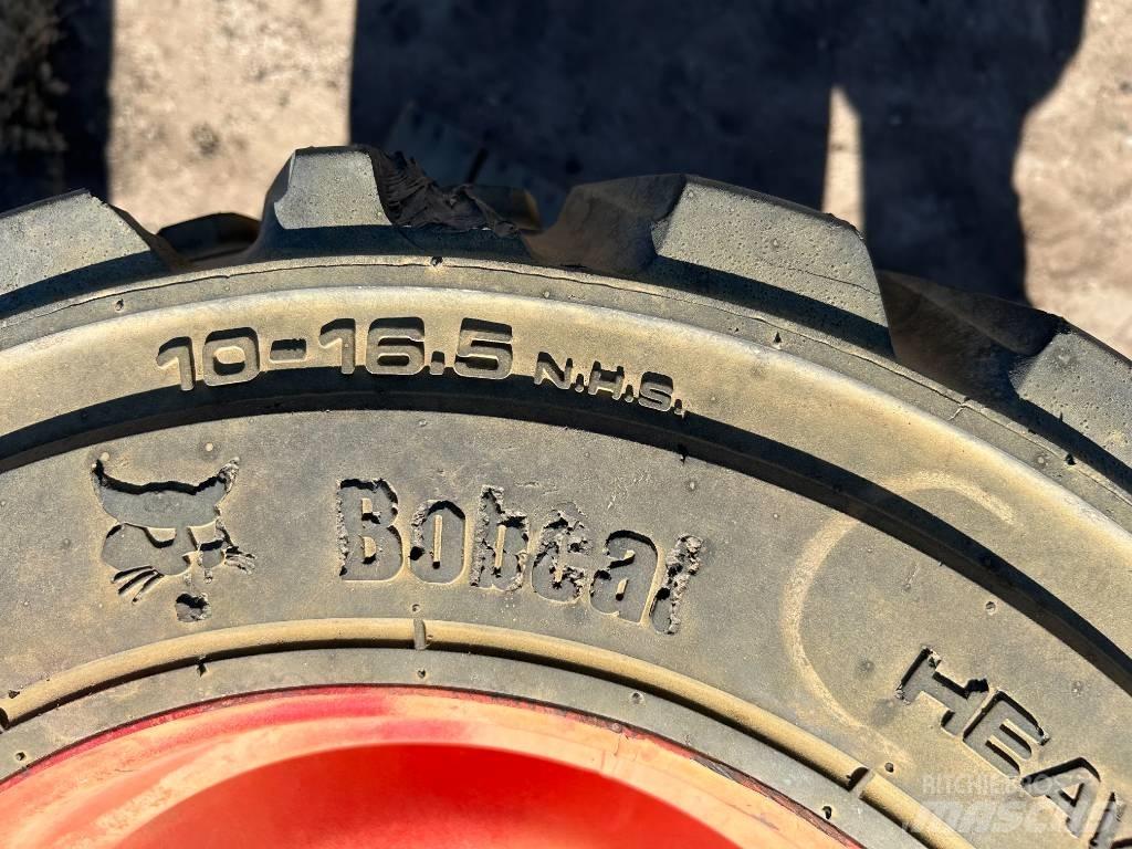 Bobcat 10x16.5 Tires Гуми