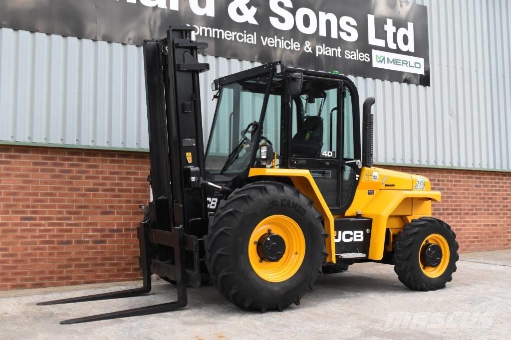 JCB 940 Телескопични товарачи