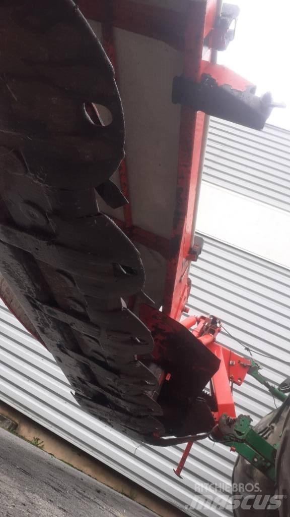 Kuhn GMD310 Косачки