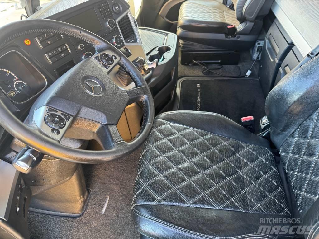 Mercedes-Benz  Влекачи