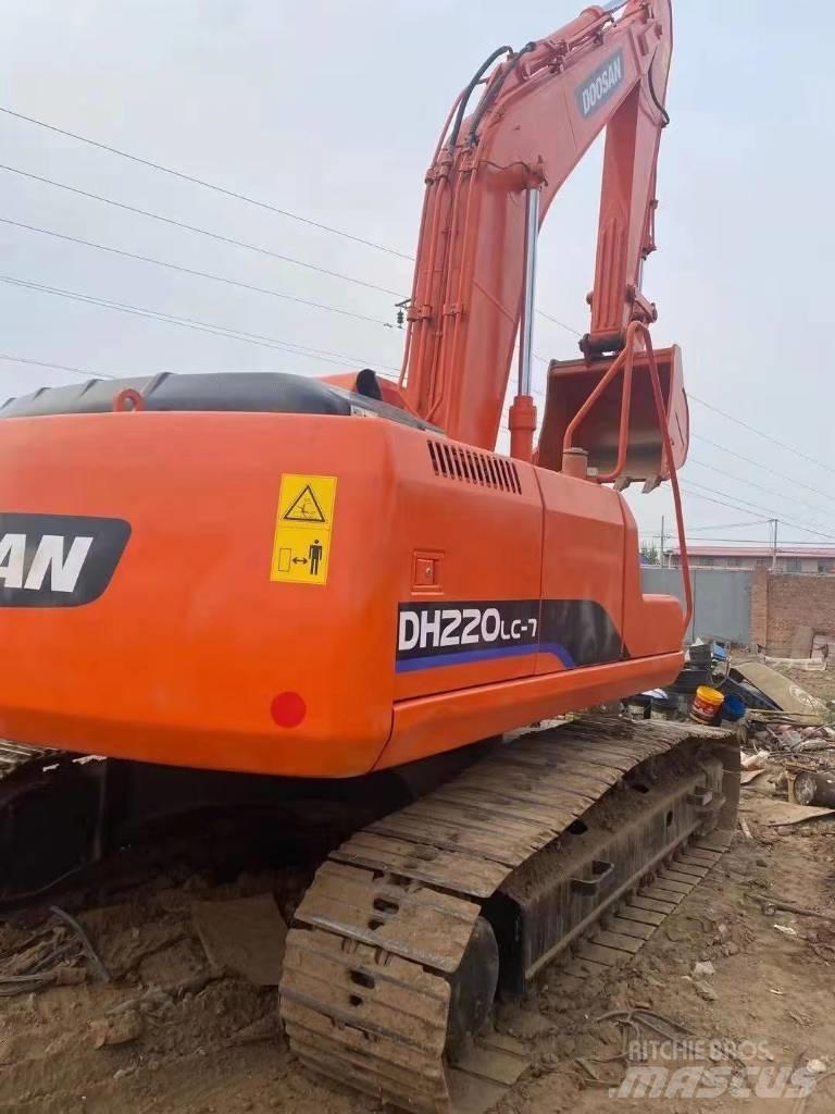 Doosan DH220LC-5 Верижен екскаватор
