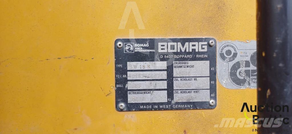 Bomag BW 16 R Пневматични гумени  ролки
