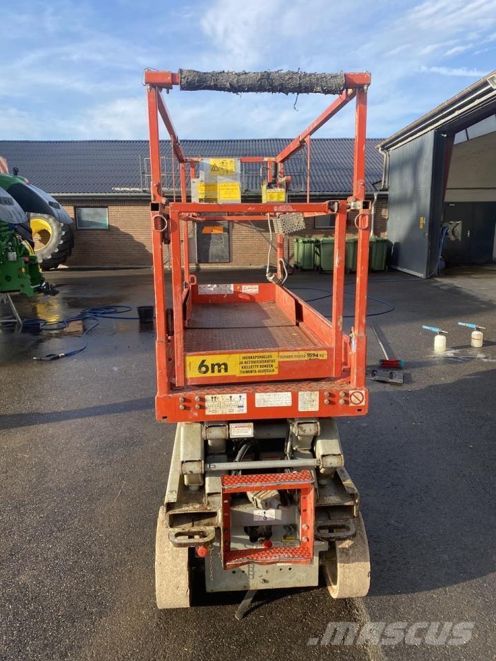 SkyJack SJ3219 Ножични работни платформи