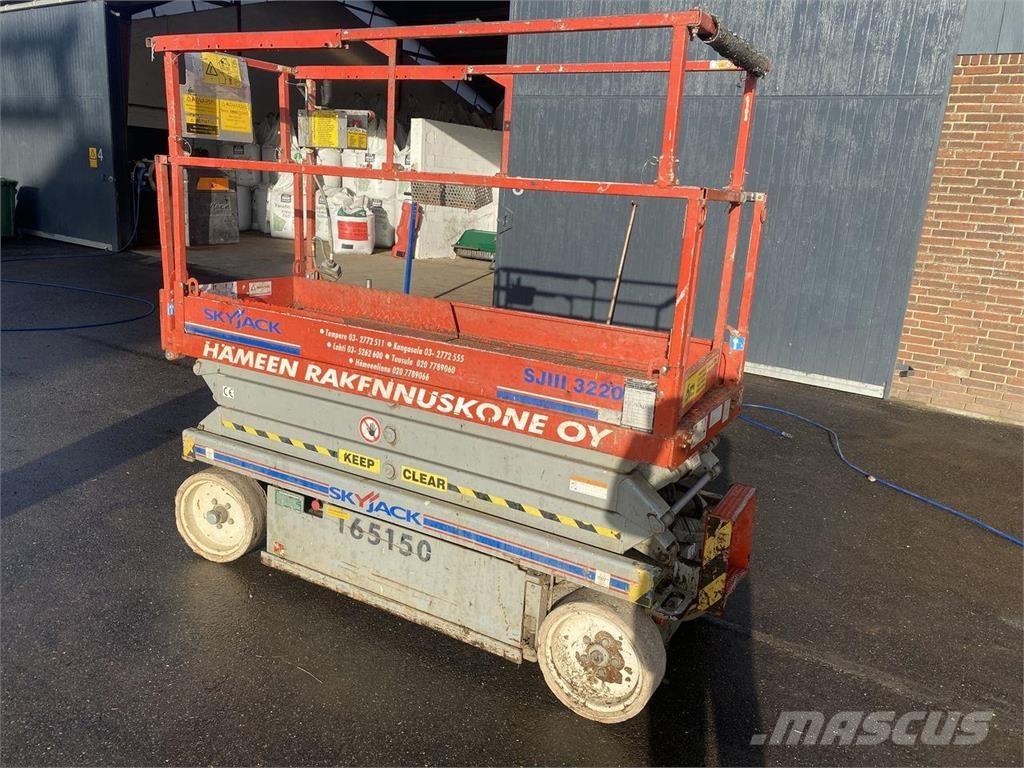 SkyJack SJ3219 Ножични работни платформи