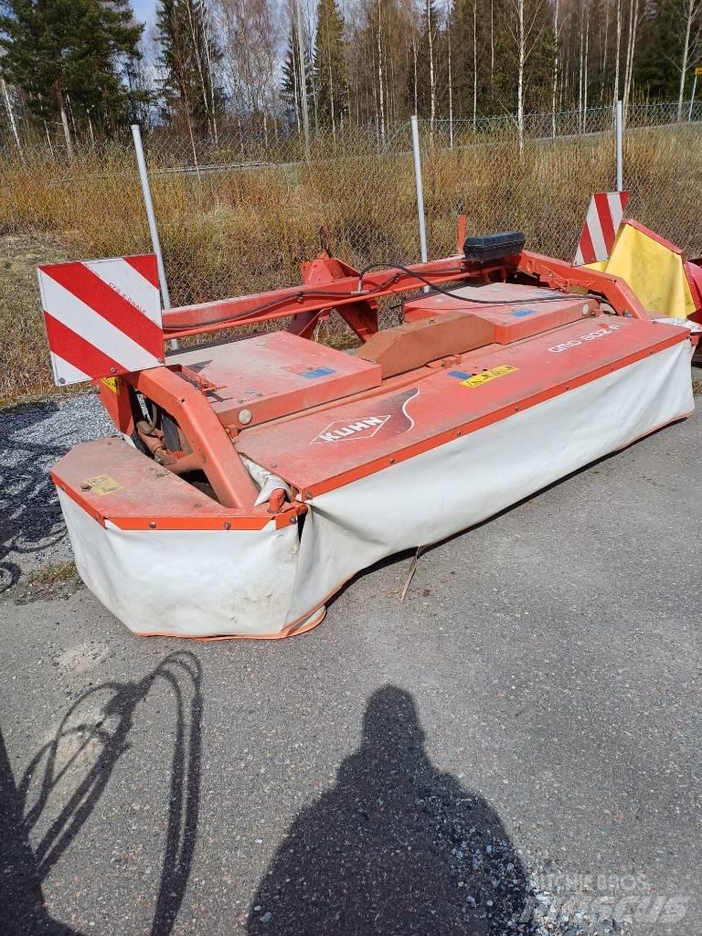 Kuhn GMD 802 F Косачки