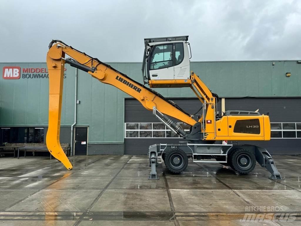 Liebherr LH 30 M Оператори на отпадъци/индустрия
