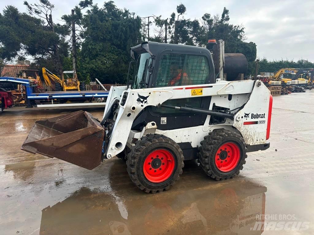 Bobcat S550 Мини товарачи
