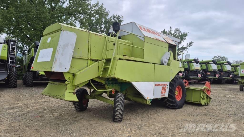 CLAAS Dominator 86 Комбайни